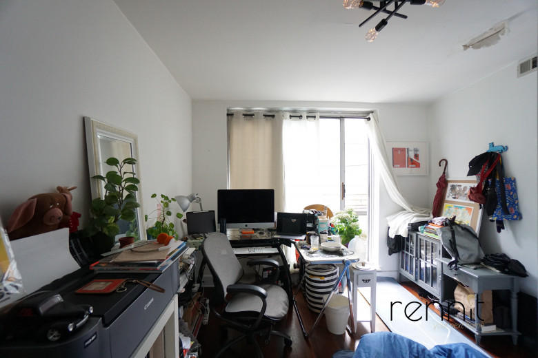 16 Meserole St, Apt 1A Image 7