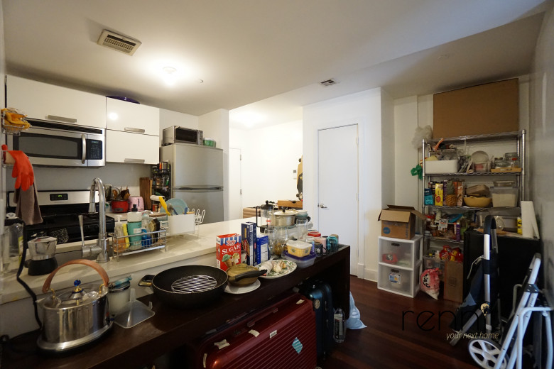 16 Meserole St, Apt 1A Image 9