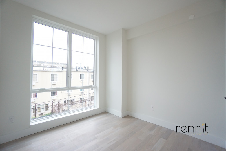 933 Rogers Ave, Apt 2F Image 10