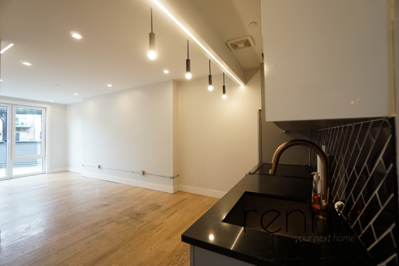 100 Suydam St, Apt 2B Image 3