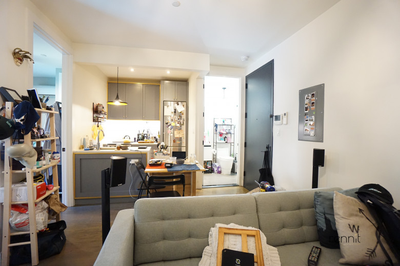 295 Montgomery St, Apt 2R Image 2