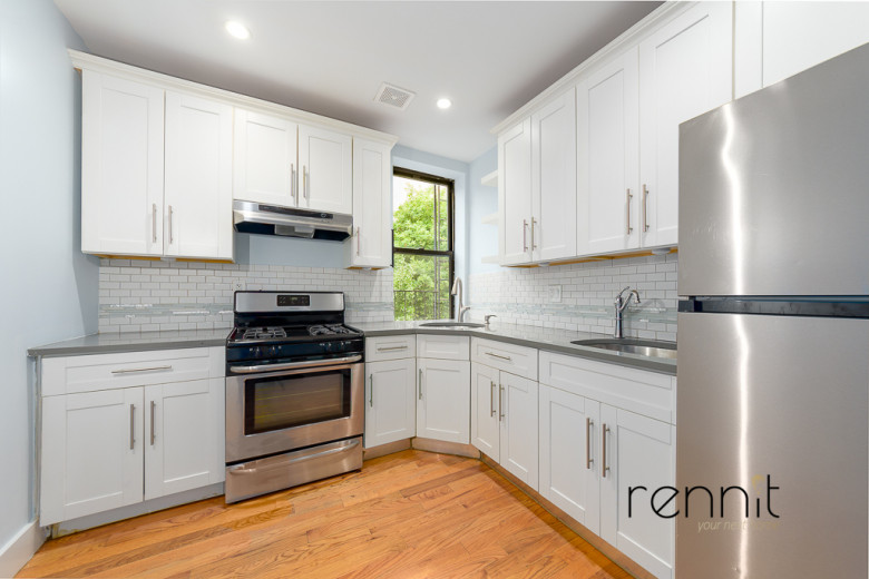 377 S 5th St, Apt 2L Image 2