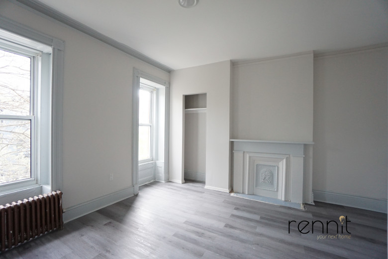 77 Somers St, Apt 2 Image 14