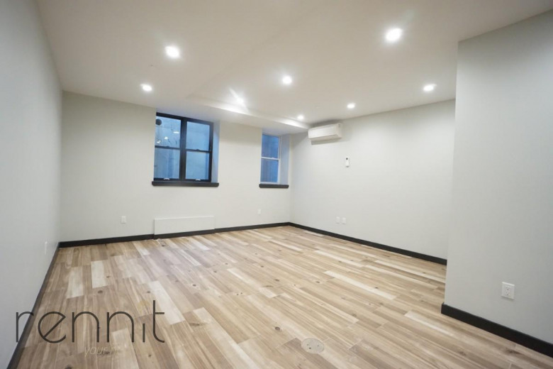 312 Keap St, Apt 1B Image 4