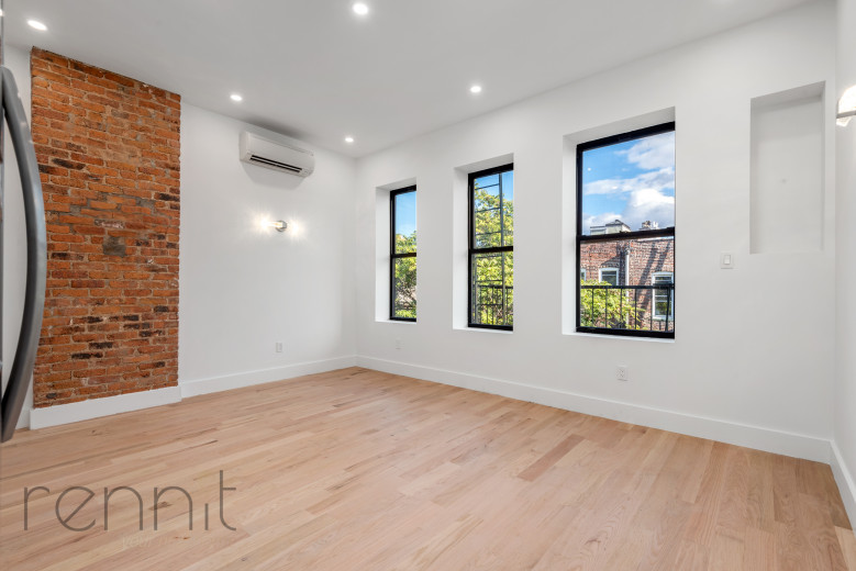 1708 Gates Ave, Apt 3B Image 1