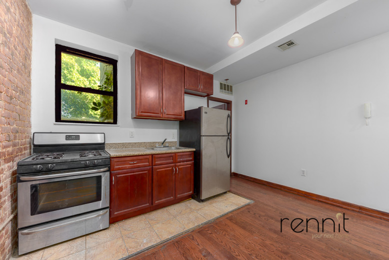 817 St Johns Pl, Apt 2C Image 1