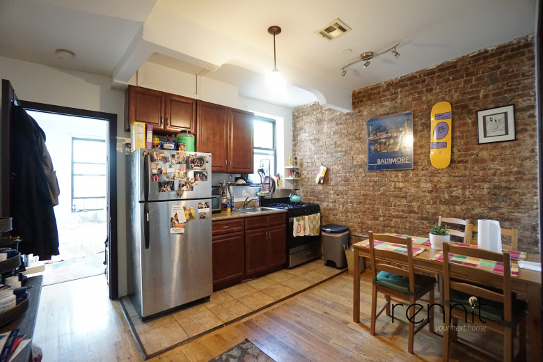 817 St Johns Pl, Apt 2C Image 9