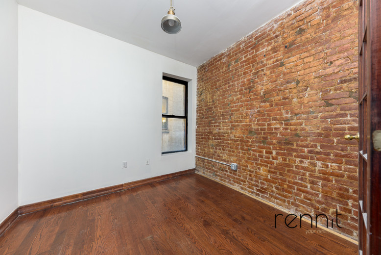 817 St Johns Pl, Apt 2C Image 5