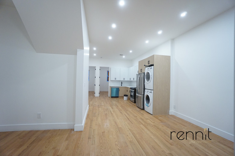 477 Fairview Ave, Apt 1 Image 16