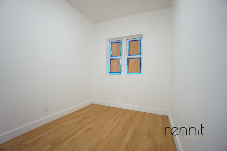 477 Fairview Ave, Apt 1 Image 6