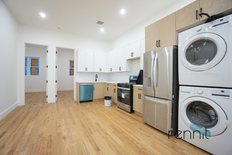 477 Fairview Ave, Apt 3L Image 5