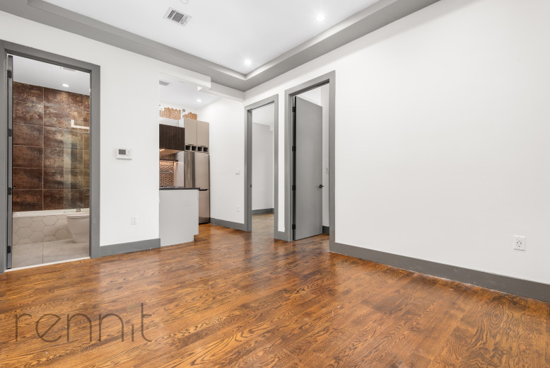 272 Throop Ave, Apt 2F Image 1