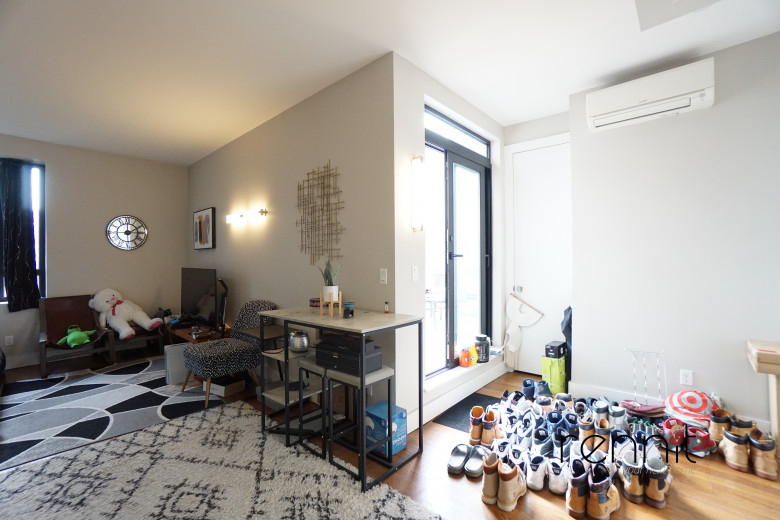 1705 Dean St, Apt 5A Image 9