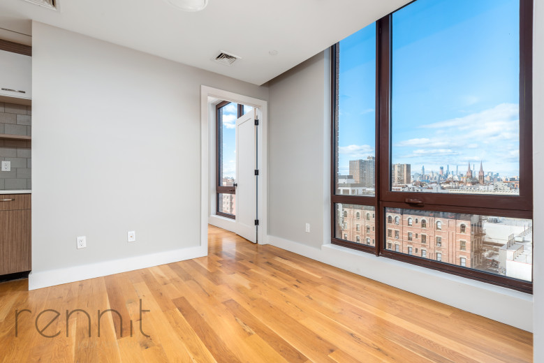 31 Debevoise St, Apt 8B Image 6