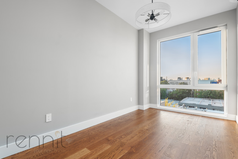 853 Lexington Ave, Apt 7A Image 7