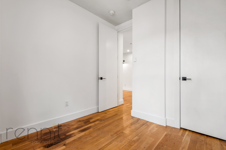 373 Howard Ave, Apt 2B Image 6