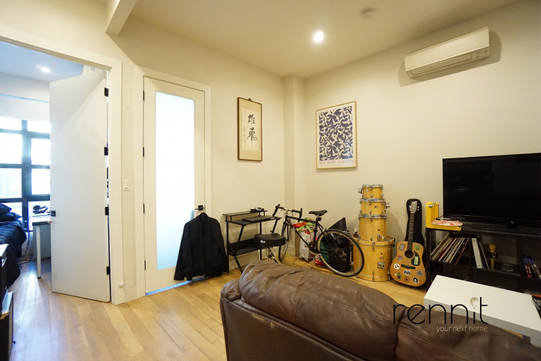 163 Graham Ave, Apt 1A Image 11