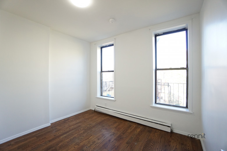 851 Lafayette Ave, Apt 3 Image 7