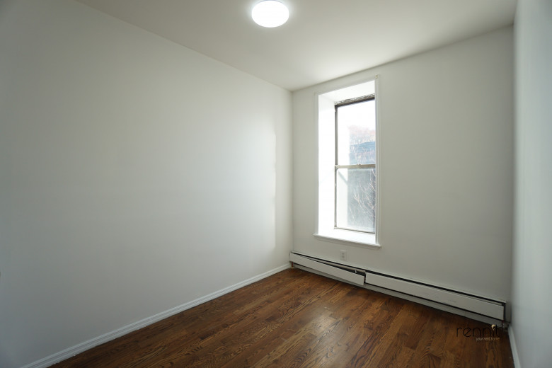 851 Lafayette Ave, Apt 3 Image 9