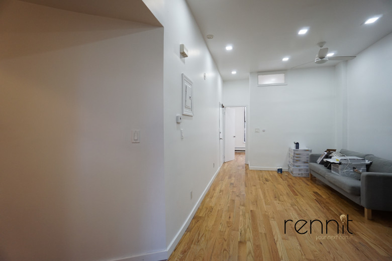 851 Lafayette Ave, Apt 2 Image 2