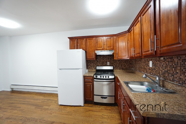 851 Lafayette Ave, Apt 4 Image 2