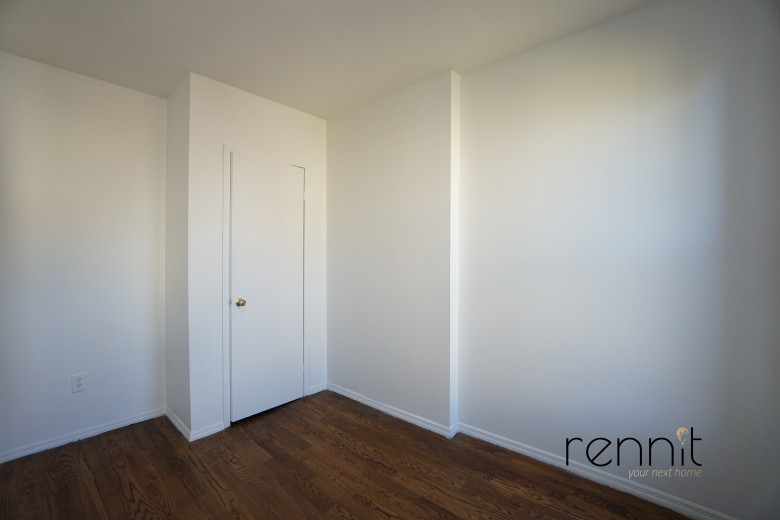 851 Lafayette Ave, Apt 4 Image 11