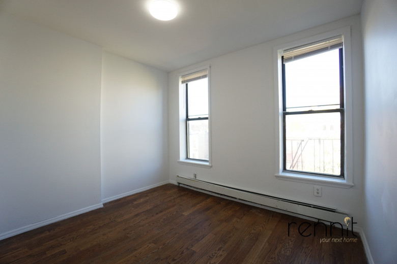 851 Lafayette Ave, Apt 4 Image 12