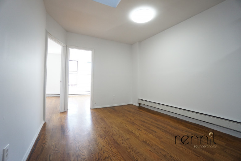 851 Lafayette Ave, Apt 4 Image 3