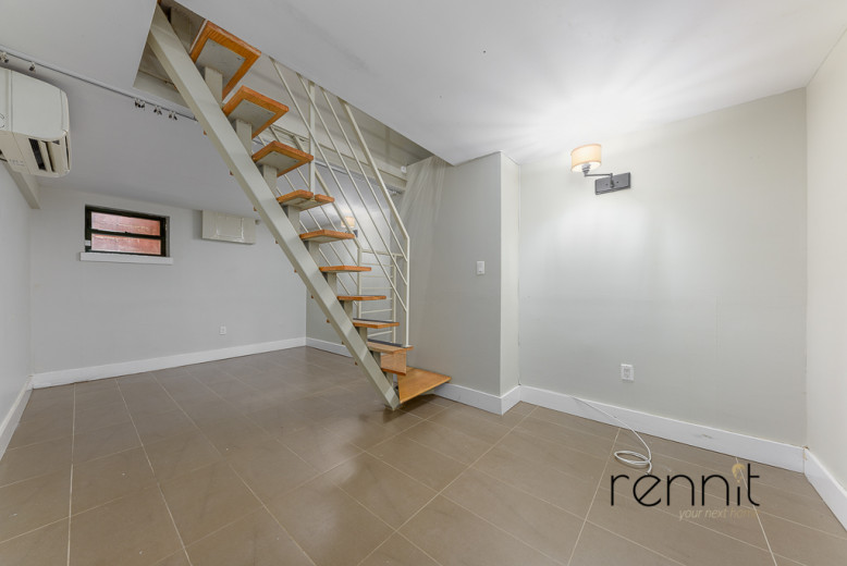 814 St Johns Pl, Apt 1F Image 6