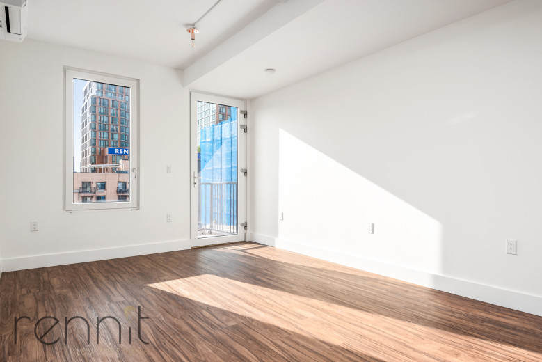 26-25 3rd St, Apt 407B Image 5