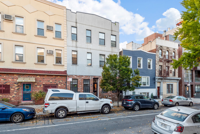 377 Manhattan Ave, Apt 2L Image 11
