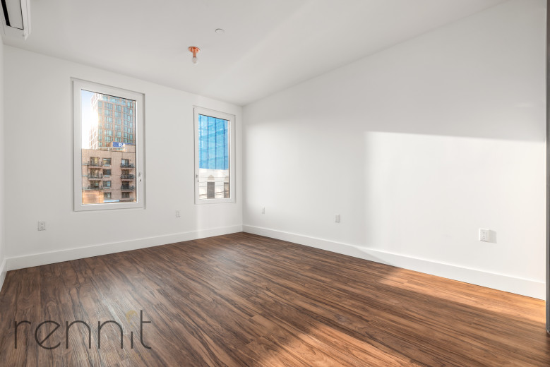 26-25 3rd St, Apt 204B Image 3