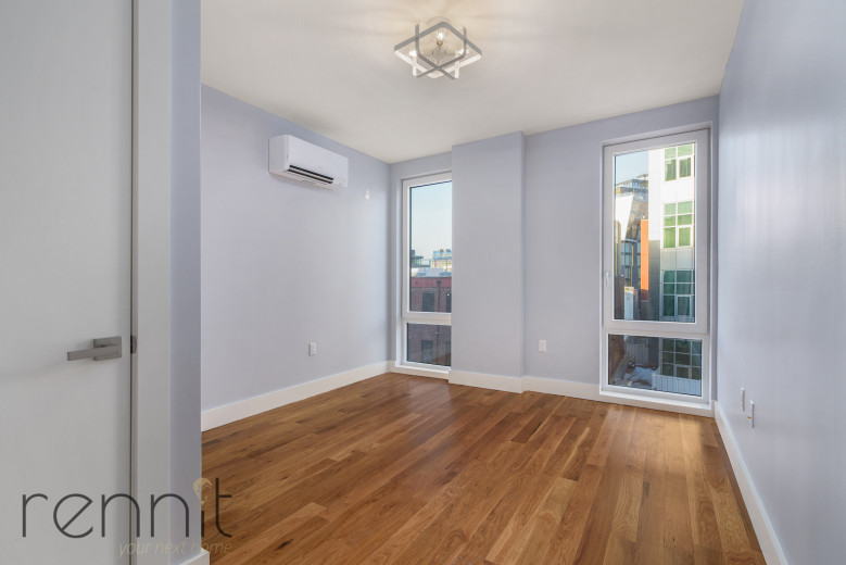 56 Ainslie St, Apt 4A Image 3