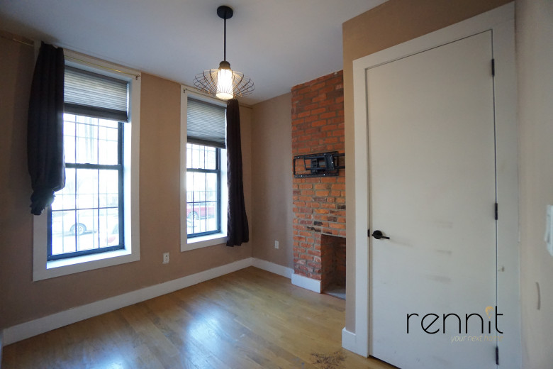 336 Chauncey St, Apt 1B Image 5