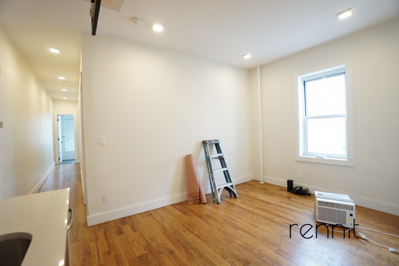 2584 Bedford Ave, Apt 3B Image 1