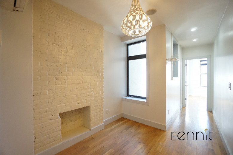 336 Chauncey St, Apt 2C Image 10