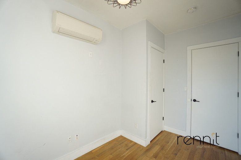 336 Chauncey St, Apt 2C Image 7