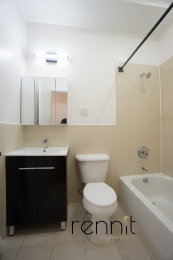 818 Marcy Ave, Apt 2C Image 5