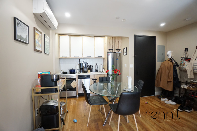 166 S 3rd St, Apt 4R Image 12