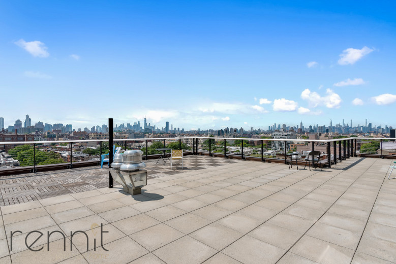 633 Marcy Ave, Apt 205 Image 9