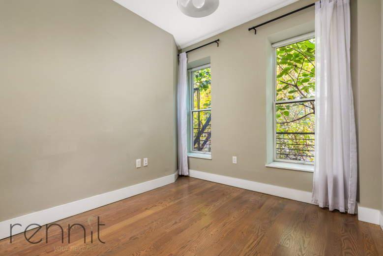 816 St Johns Pl, Apt 2R Image 7