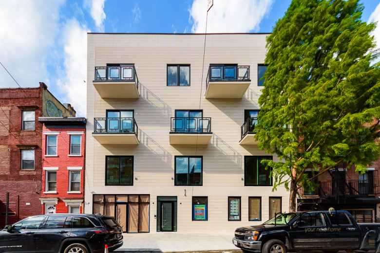 85 South 6th St, Apt Commercial Image 9