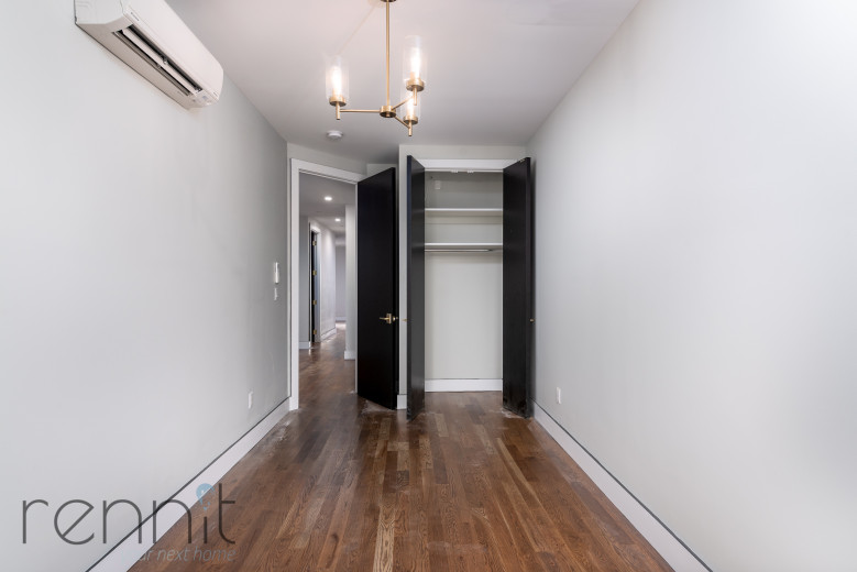 312 Keap St, Apt 4 Image 9