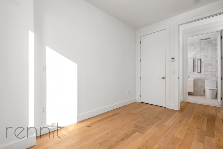 58 Vanderbilt Ave, Apt 4M Image 6