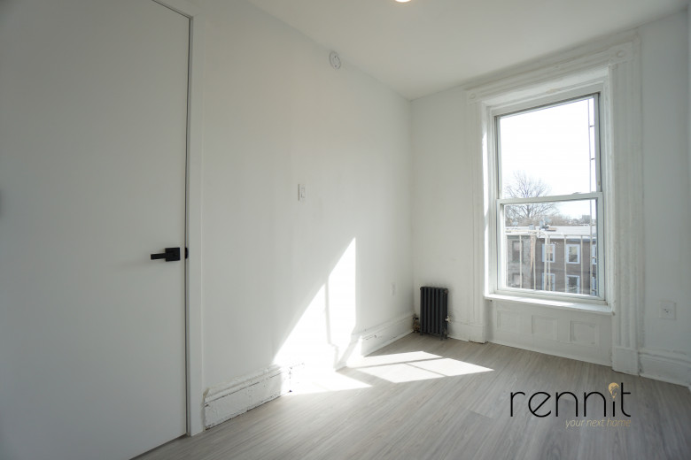 798 Lafayette Ave, Apt 4 Image 13