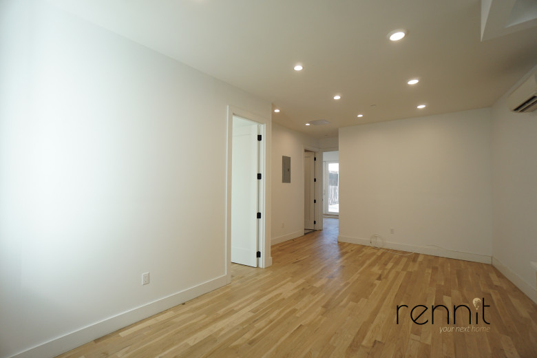 511 Meeker Ave, Apt 1B Image 12