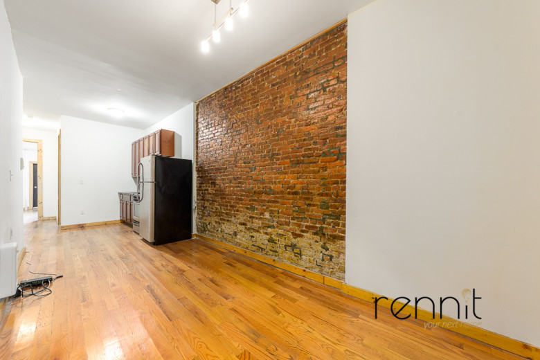 319 Jefferson St, Apt 1L Image 2