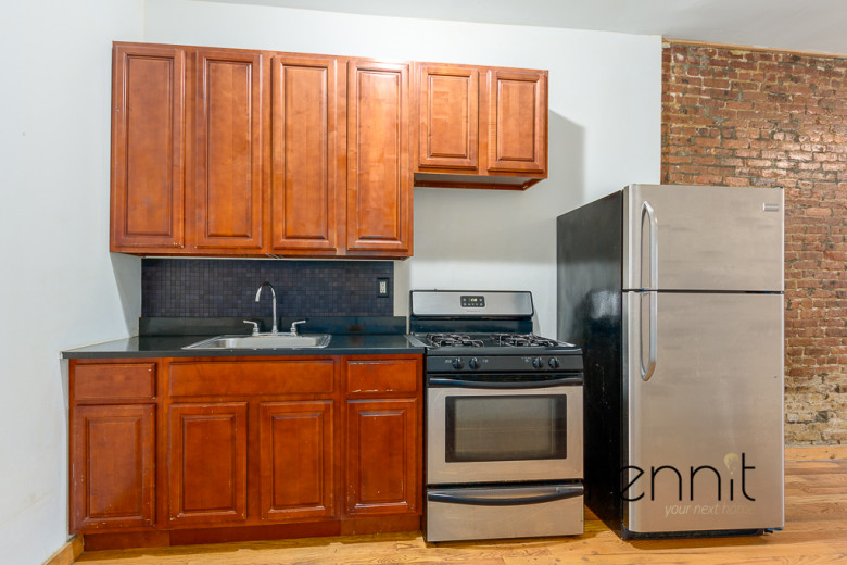 319 Jefferson St, Apt 1L Image 4