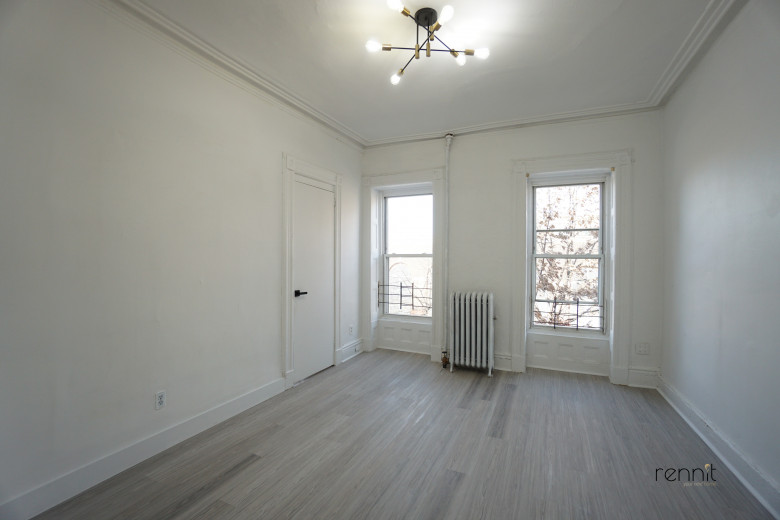 798 Lafayette Ave, Apt 3 Image 12