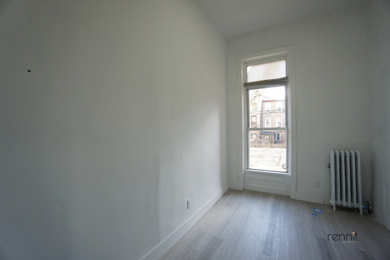 798 Lafayette Ave, Apt 2 Image 6